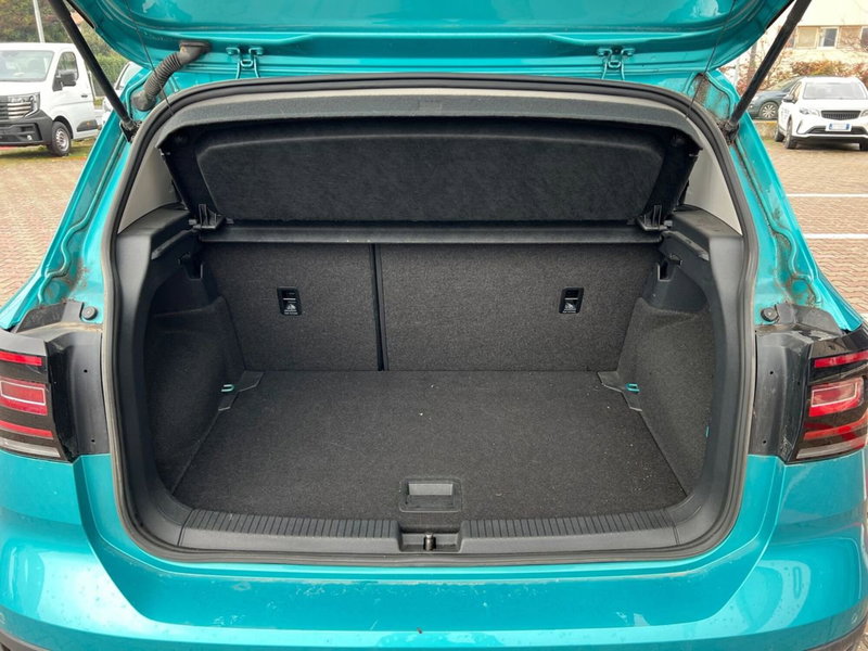 Volkswagen T-Cross usata a Siena (15)
