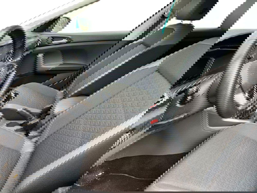 Volkswagen T-Cross usata a Siena (9)