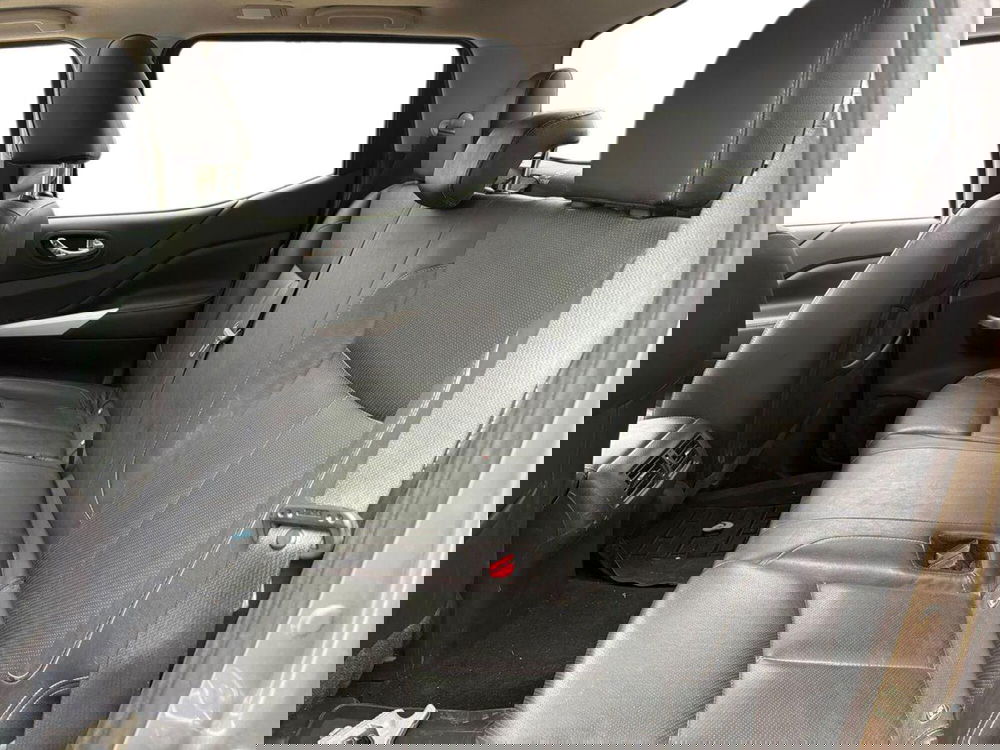 Nissan Navara usata a Siena (11)