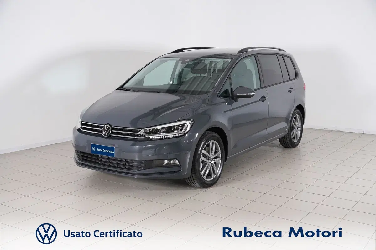 Volkswagen Touran usata a Perugia