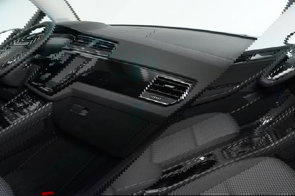 Volkswagen Touran usata a Perugia (11)