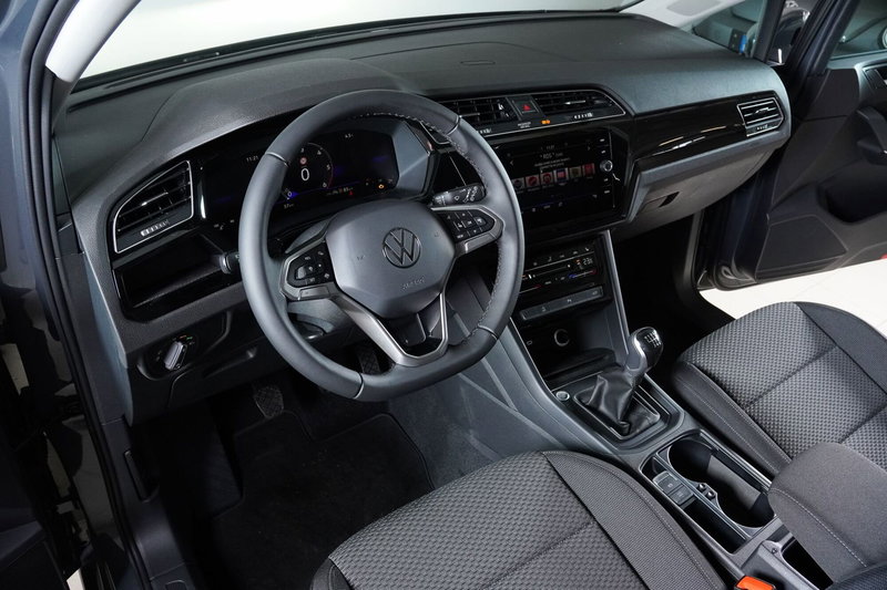 Volkswagen Touran usata a Perugia (14)