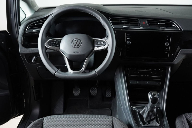 Volkswagen Touran usata a Perugia (15)