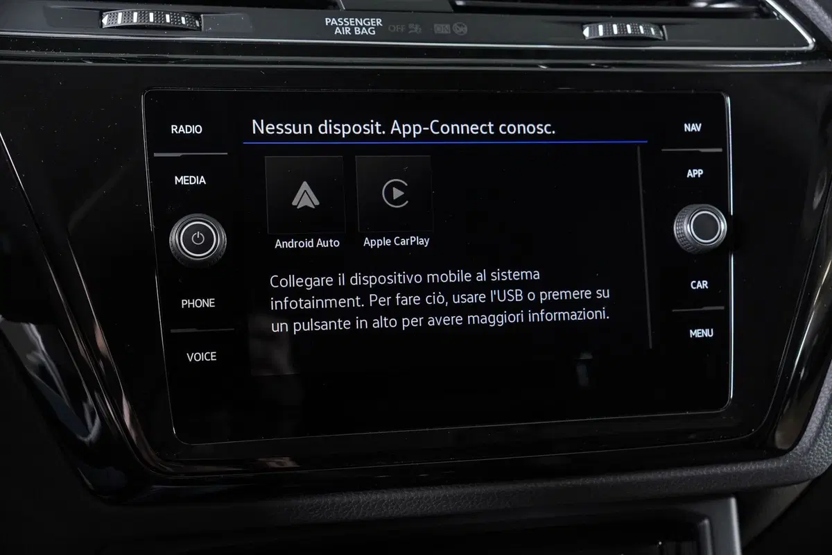 Volkswagen Touran usata a Perugia (17)