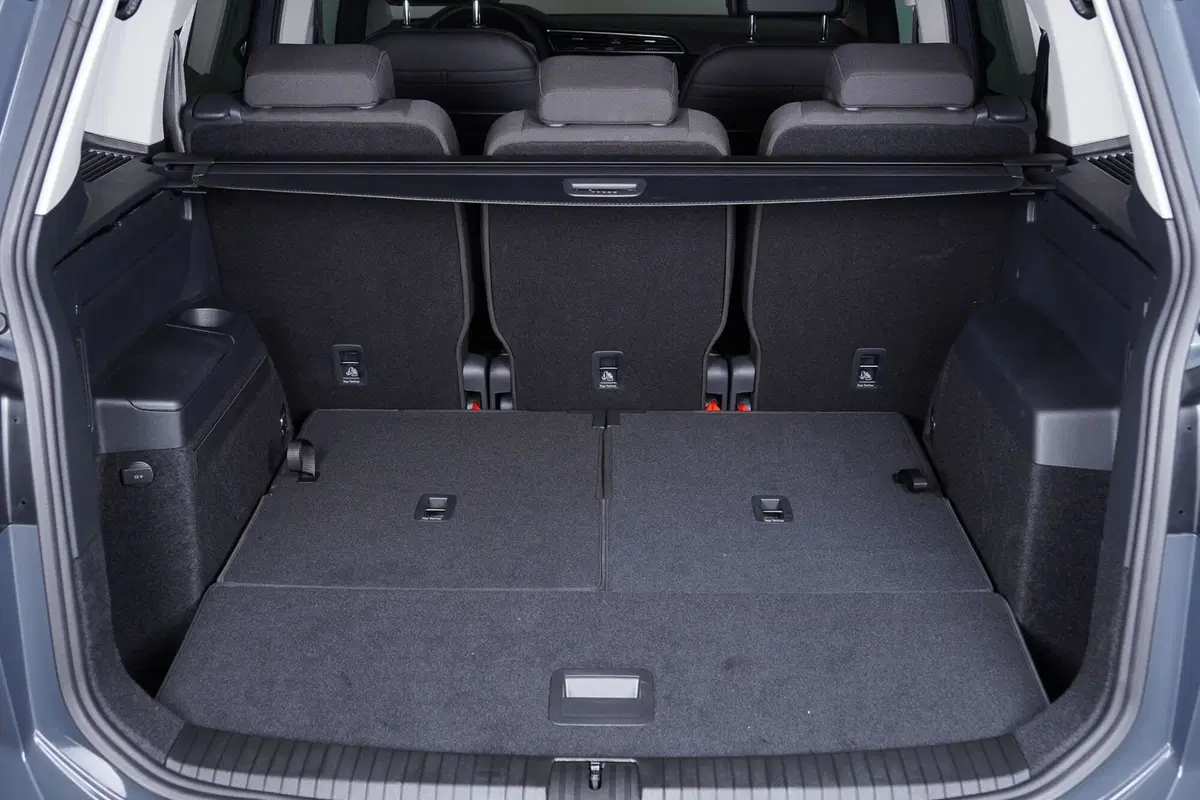 Volkswagen Touran usata a Perugia (7)