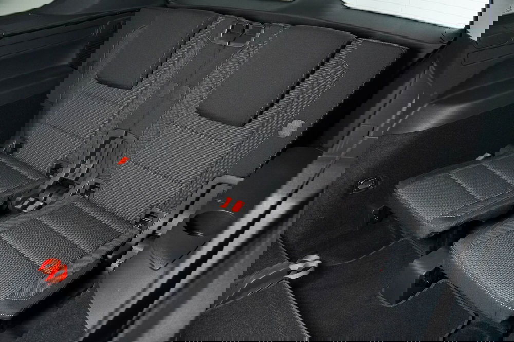 Volkswagen Touran usata a Perugia (9)