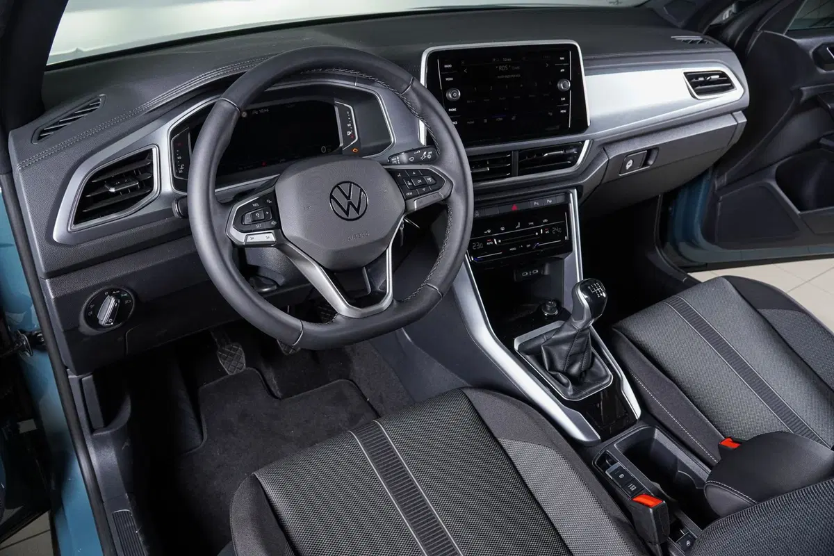 Volkswagen T-Roc Cabrio usata a Perugia (13)