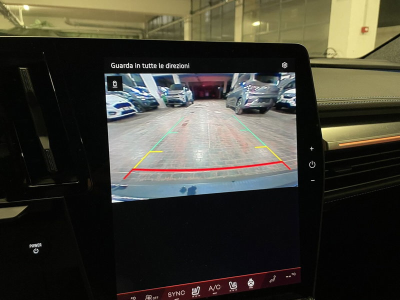 Renault Scenic E-Tech Electric usata a Milano (11)