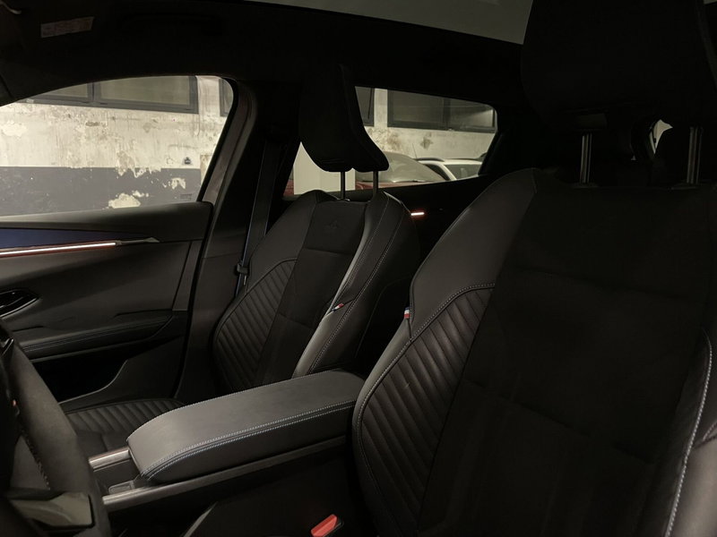 Renault Scenic E-Tech Electric usata a Milano (14)