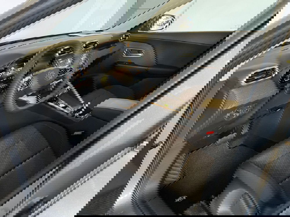 Mg ZS nuova a Monza e Brianza (9)