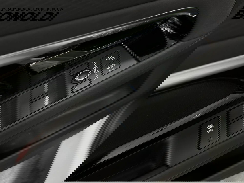 Land Rover Range Rover Evoque usata a Brescia (16)