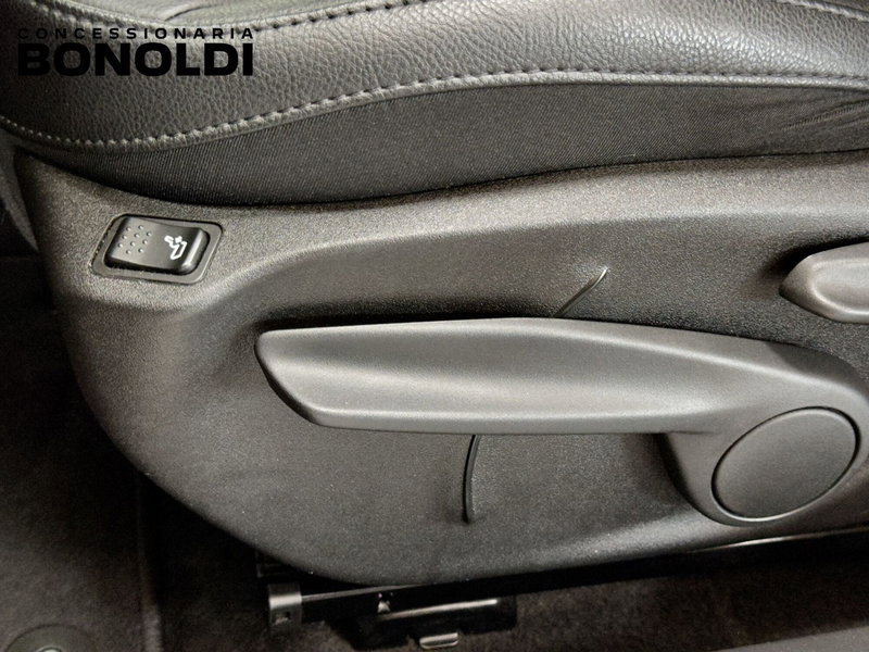 Jeep Compass usata a Brescia (9)