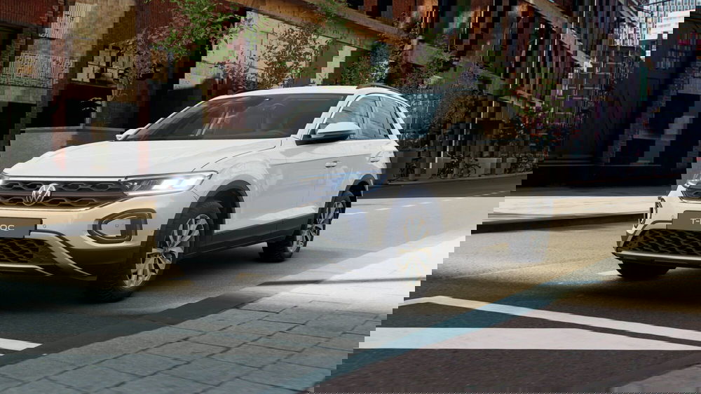 Volkswagen T-Roc nuova a Reggio Calabria