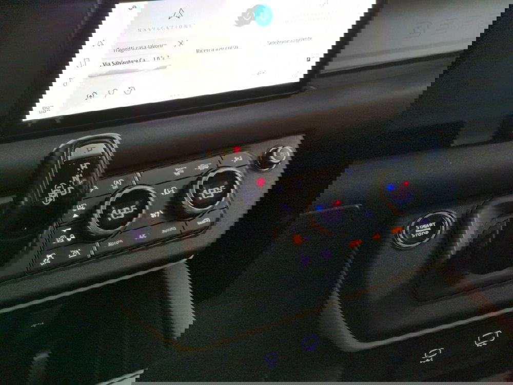 Land Rover Defender usata a Agrigento (16)