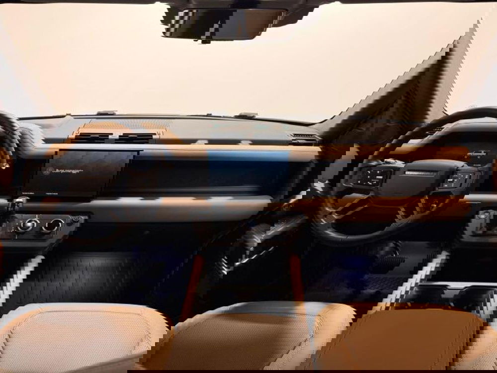 Land Rover Defender usata a Venezia (6)