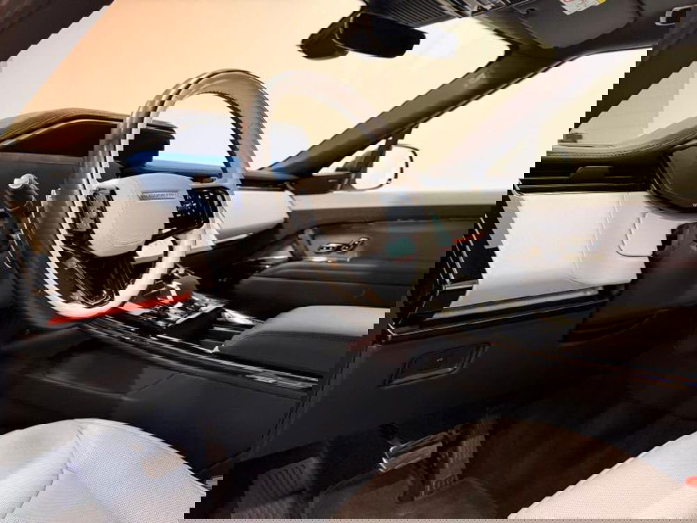 Land Rover Range Rover Sport usata a Venezia (8)