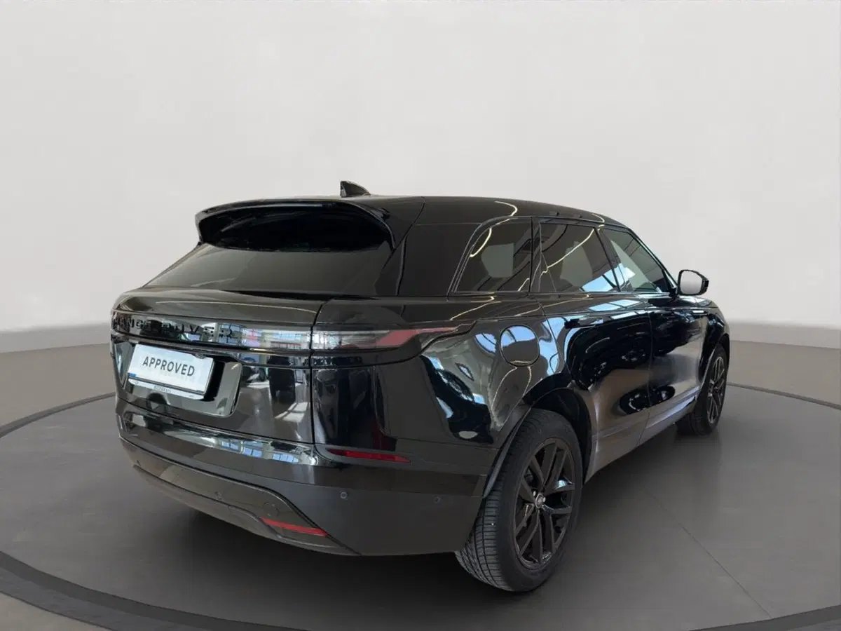 Land Rover Range Rover Velar usata a Latina (2)