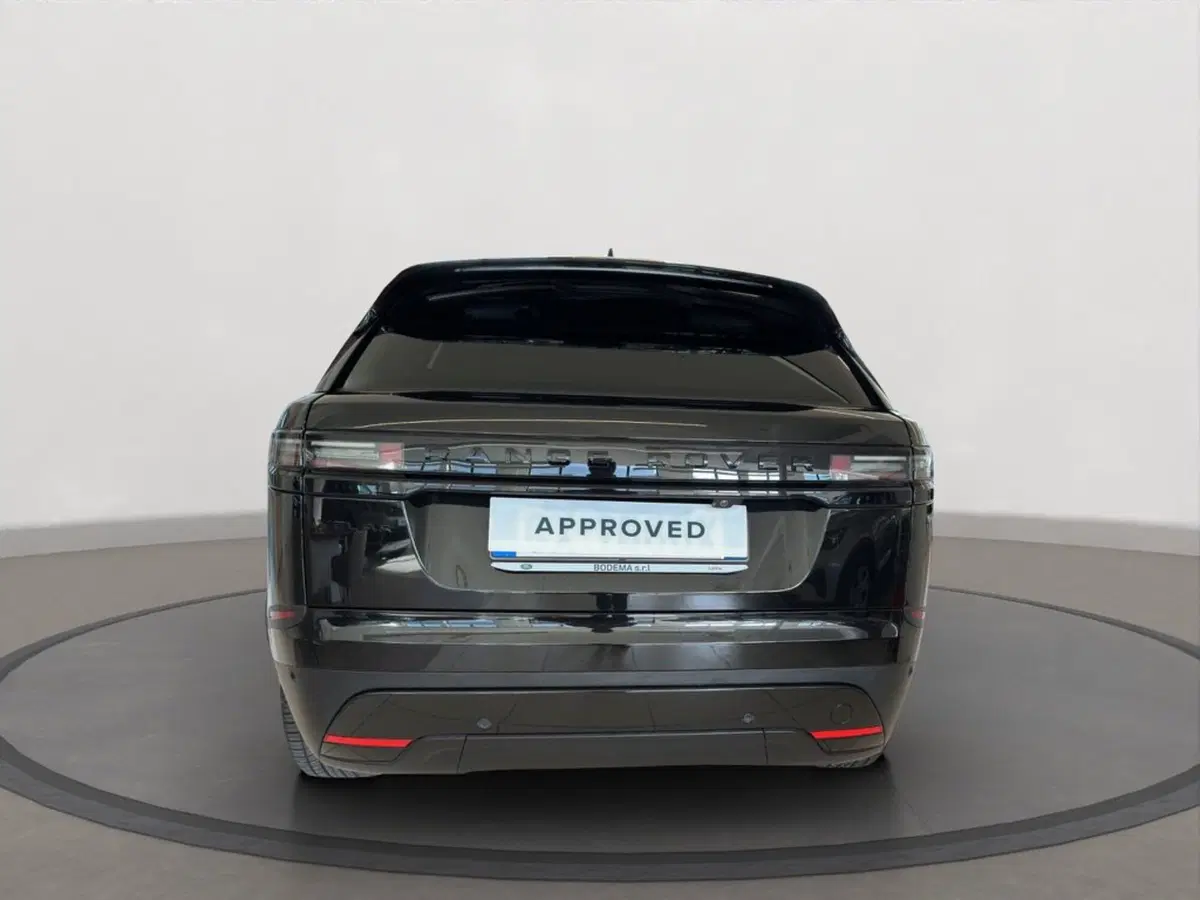Land Rover Range Rover Velar usata a Latina (7)