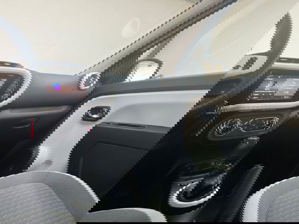 Renault Twingo usata a Roma (13)