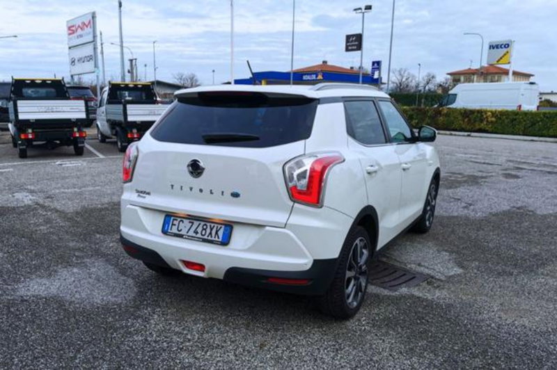 Ssangyong Tivoli usata a Udine (3)
