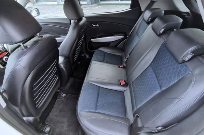 Ssangyong Tivoli usata a Udine (7)