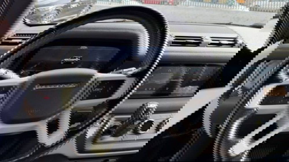 Land Rover Defender usata a Potenza (10)