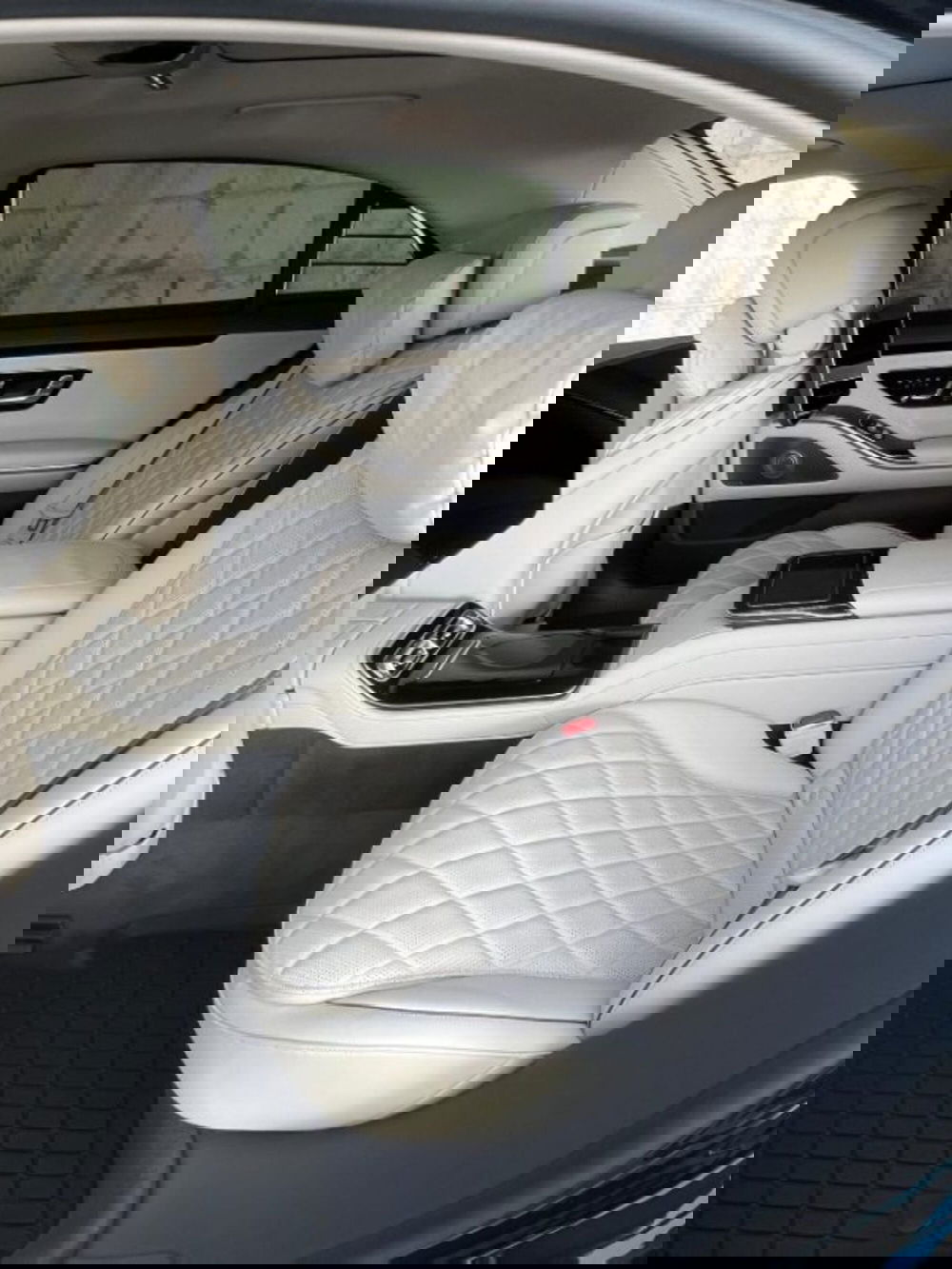 Mercedes-Benz Maybach S usata a Potenza (3)