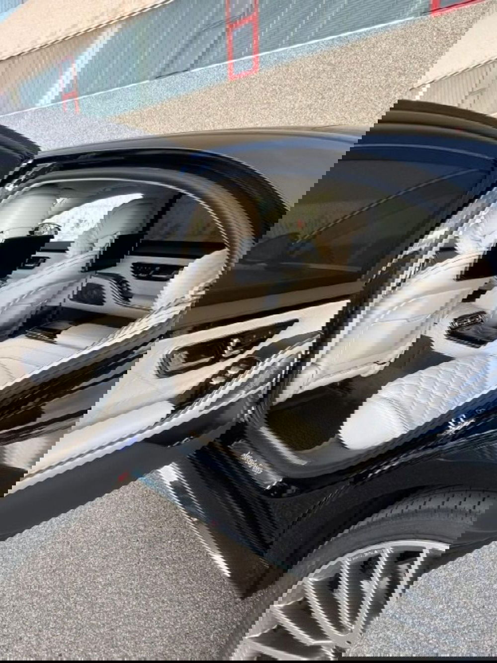 Mercedes-Benz Maybach S usata a Potenza (8)