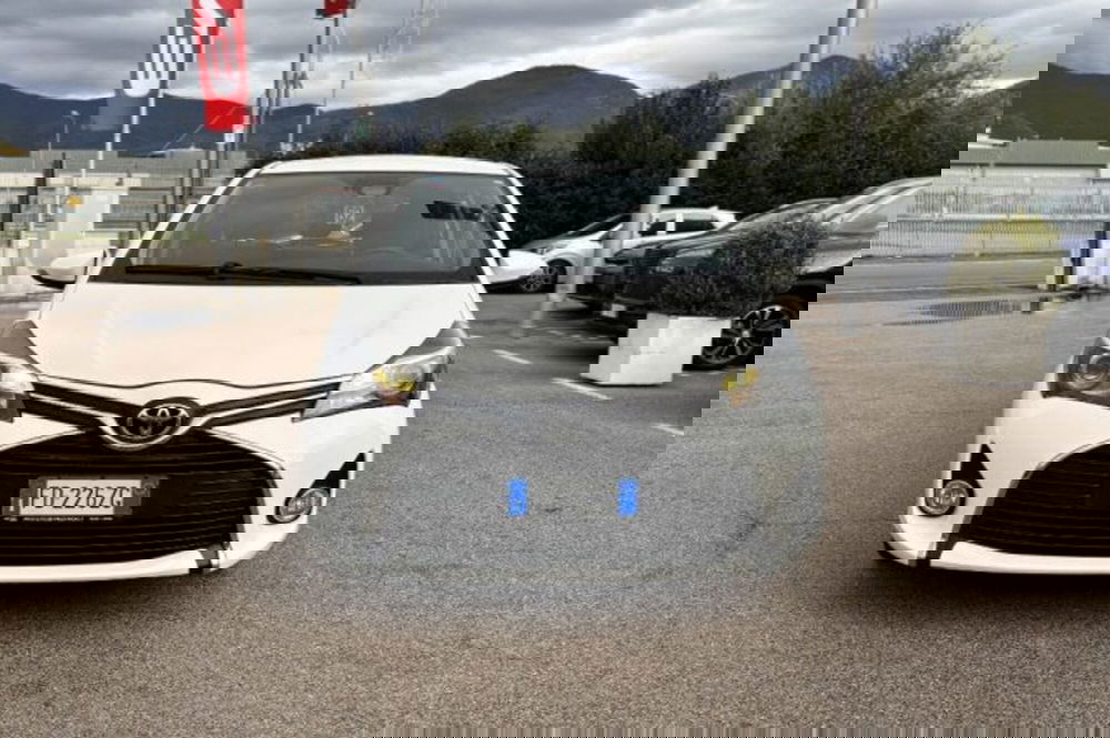 Toyota Yaris usata a Latina (2)