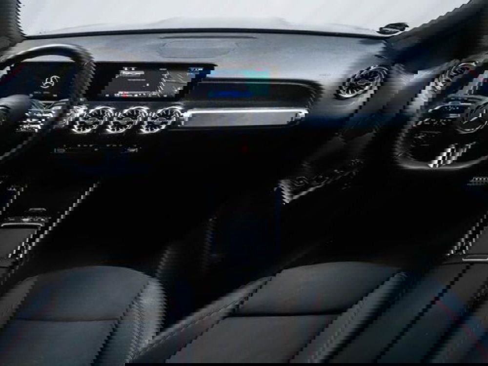 Mercedes-Benz GLB usata a Milano (5)