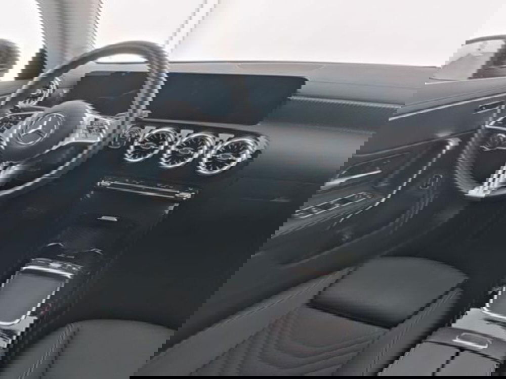 Mercedes-Benz CLA usata a Milano (8)