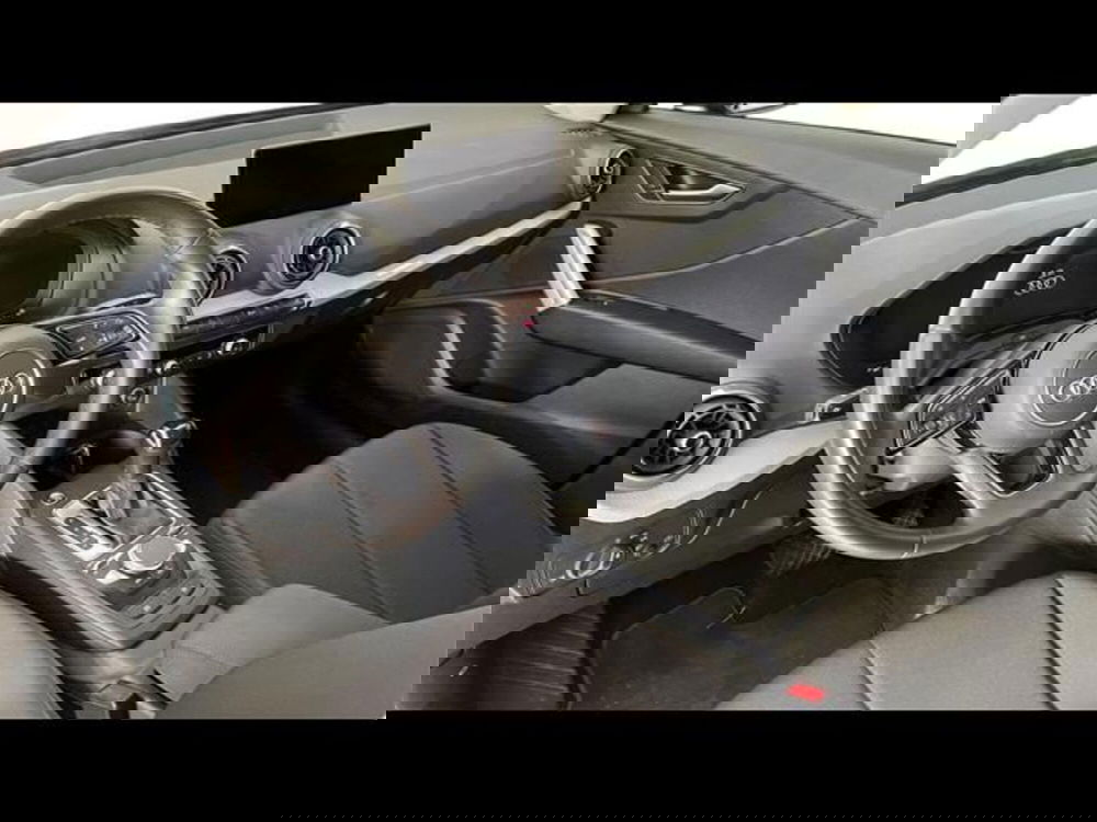 Audi Q2 usata a Firenze (10)