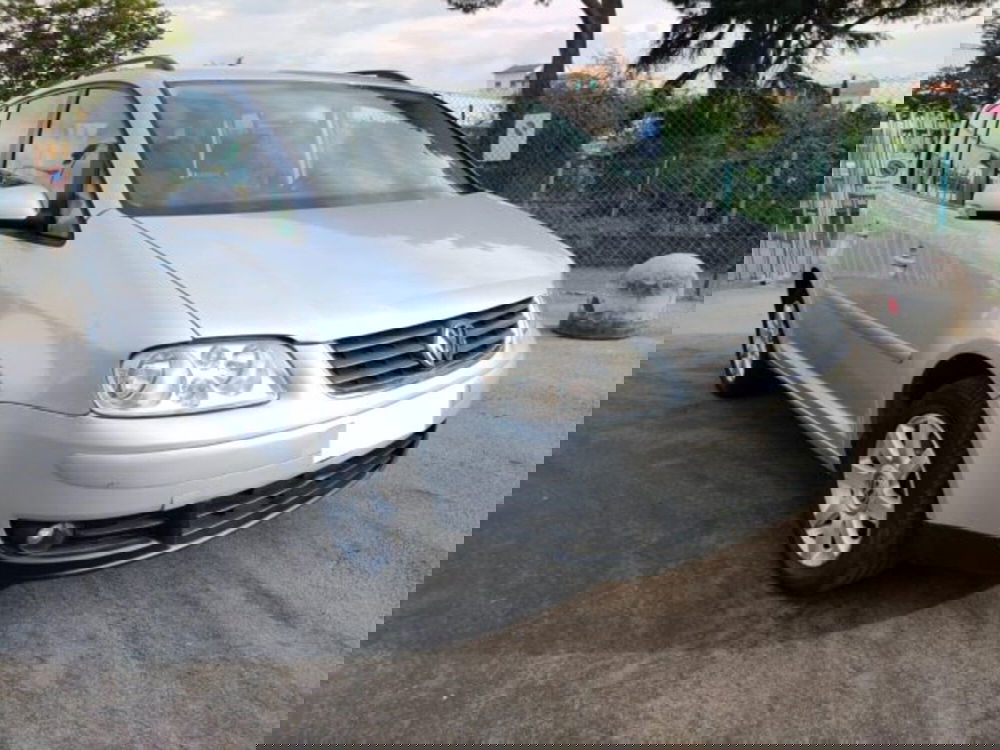 Volkswagen Touran usata a Firenze