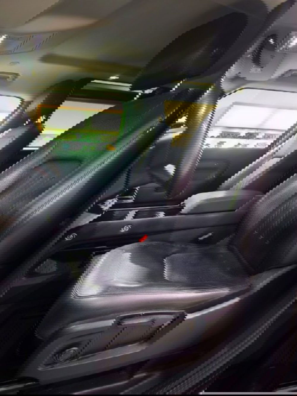 Land Rover Defender usata a Firenze (12)