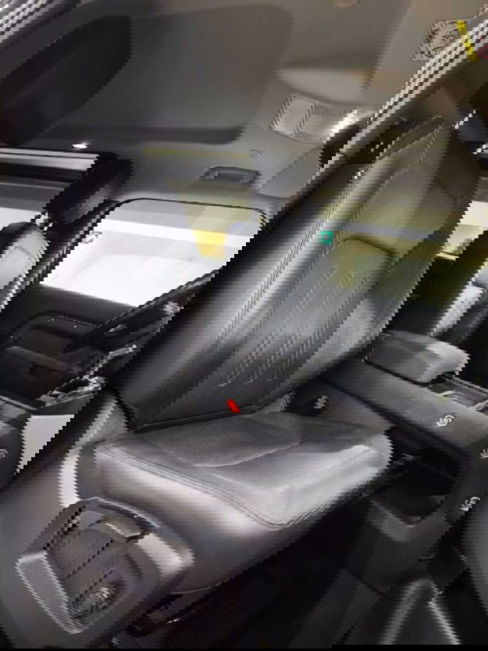 Land Rover Defender usata a Firenze (13)