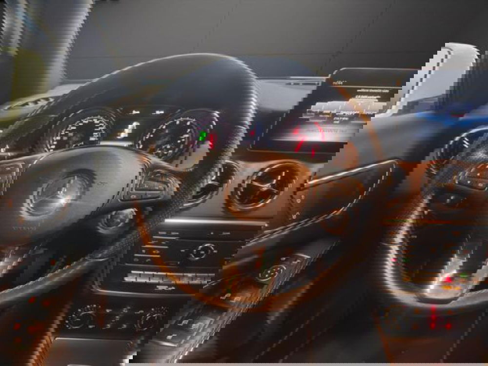 Mercedes-Benz GLA SUV usata a Milano (7)