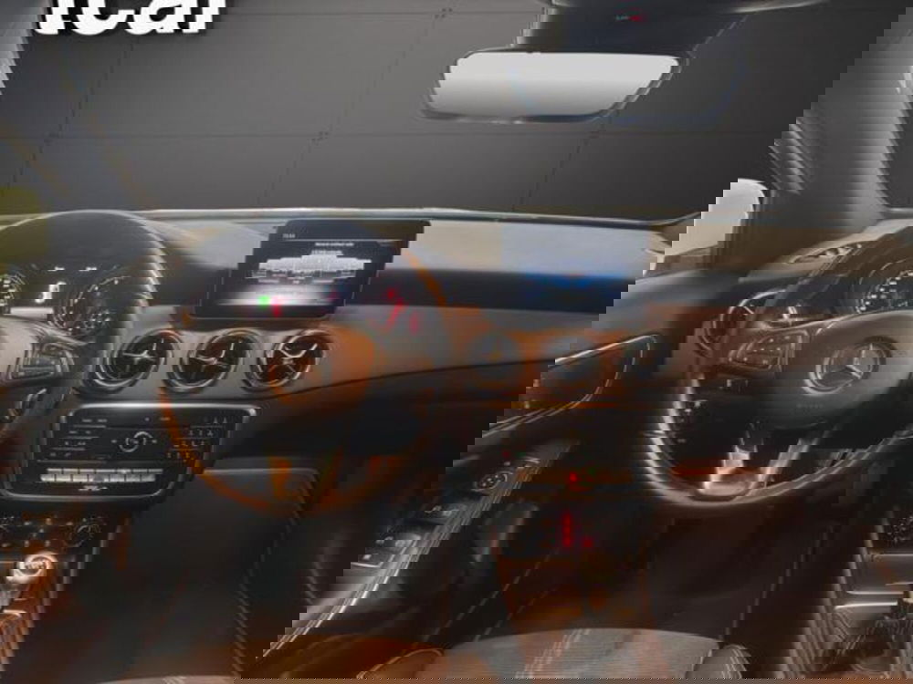 Mercedes-Benz GLA SUV usata a Milano (8)