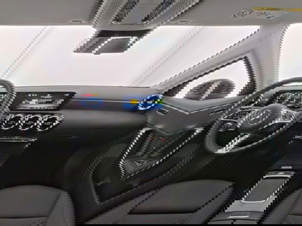 Mercedes-Benz Classe A Sedan usata a Milano (4)