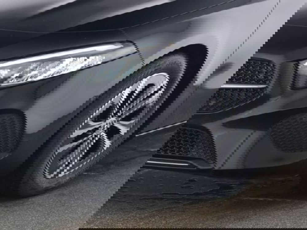 Mercedes-Benz Classe A Sedan usata a Milano (9)