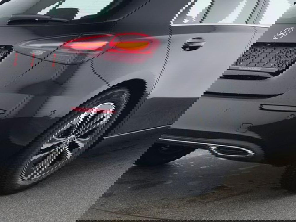 Mercedes-Benz Classe A Sedan usata a Milano (10)