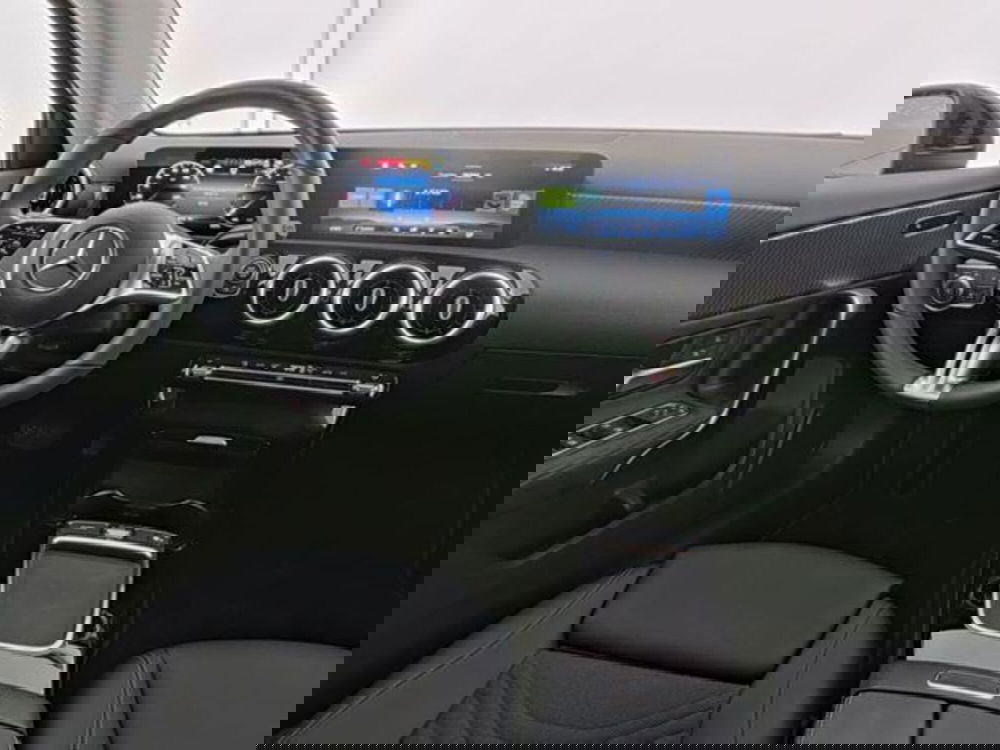 Mercedes-Benz Classe A Sedan usata a Milano (5)