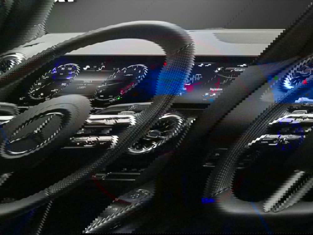 Mercedes-Benz GLA SUV usata a Milano (10)