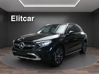 Mercedes-Benz GLC 220 d 4Matic Mild Hybrid AMG Advanced Plus del 2024 usata a Magenta