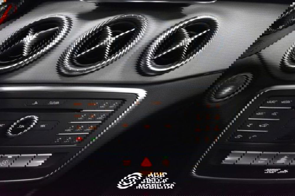 Mercedes-Benz CLA Shooting Brake usata a Perugia (13)