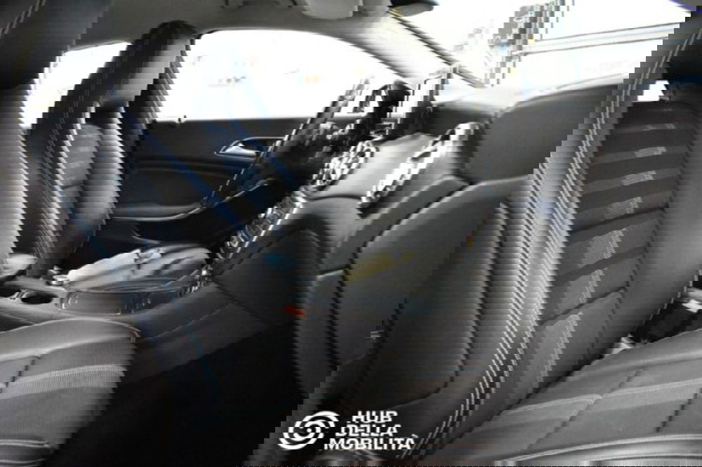 Mercedes-Benz CLA Shooting Brake usata a Perugia (20)