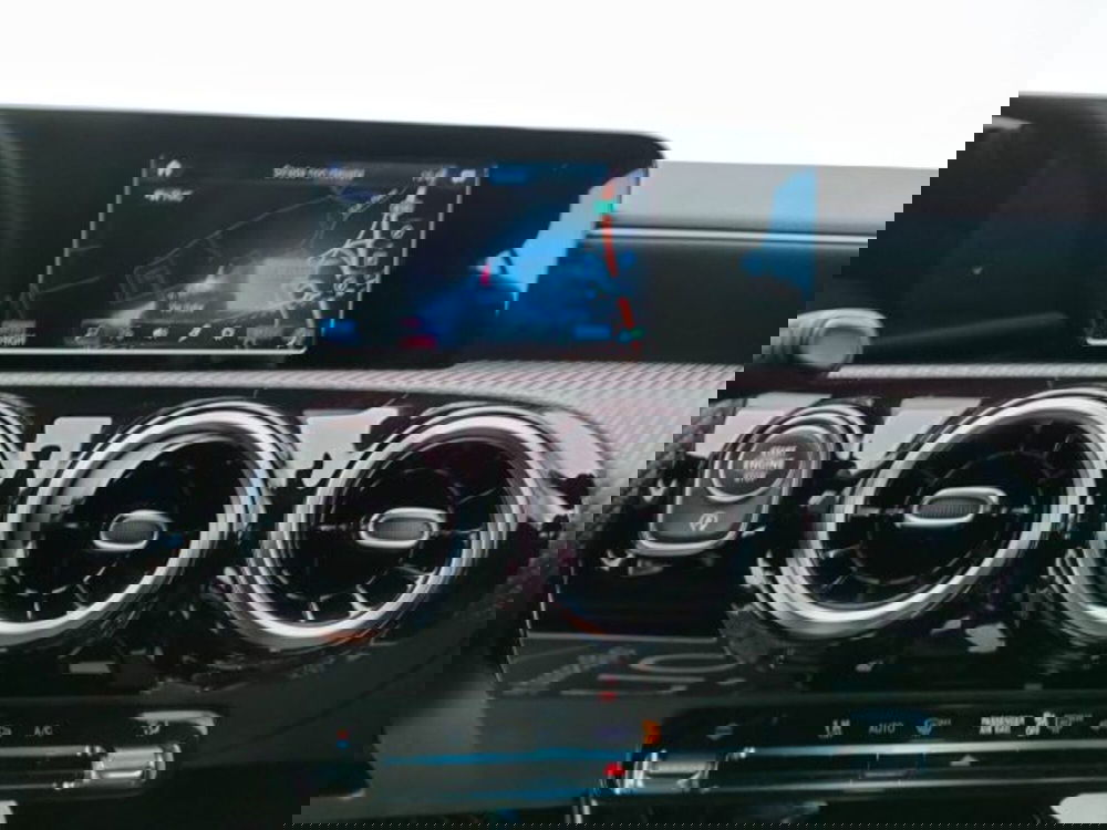 Mercedes-Benz Classe A usata a Teramo (11)