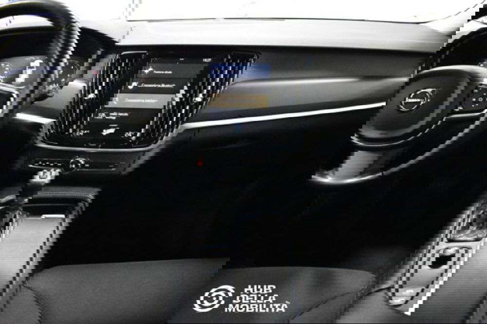Volvo V90 usata a Perugia (11)