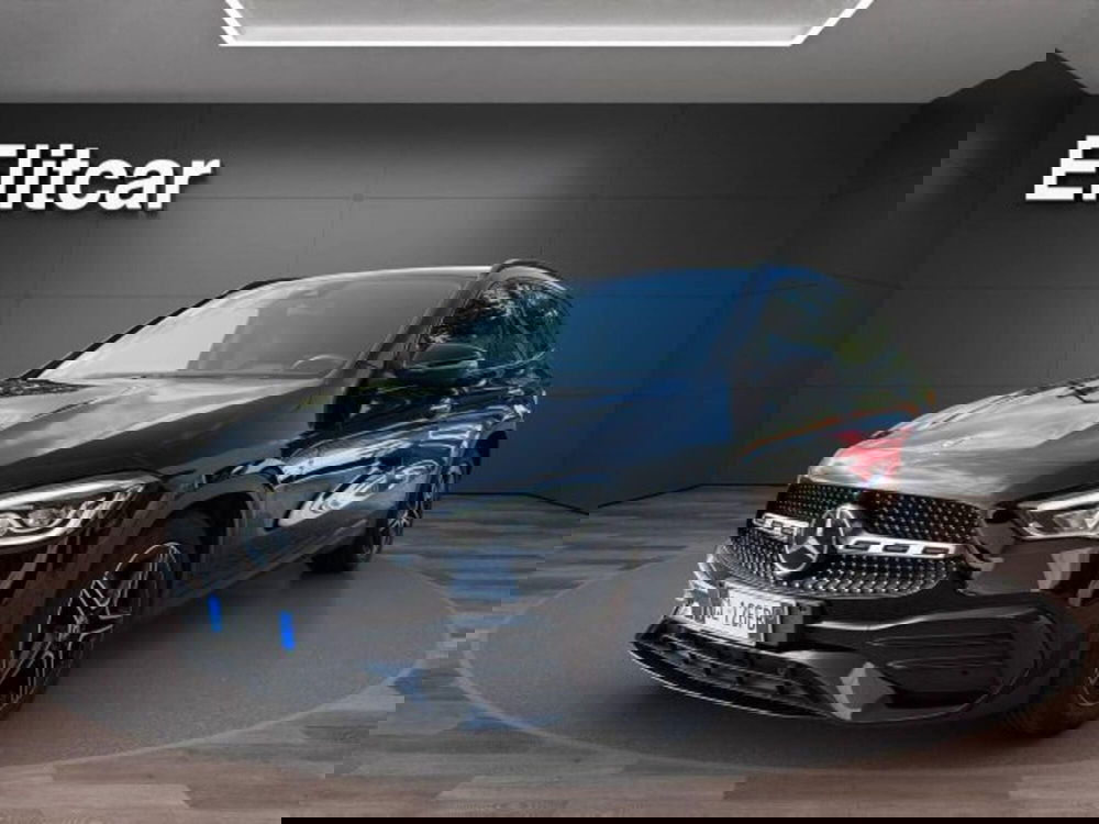 Mercedes-Benz GLA SUV usata a Novara