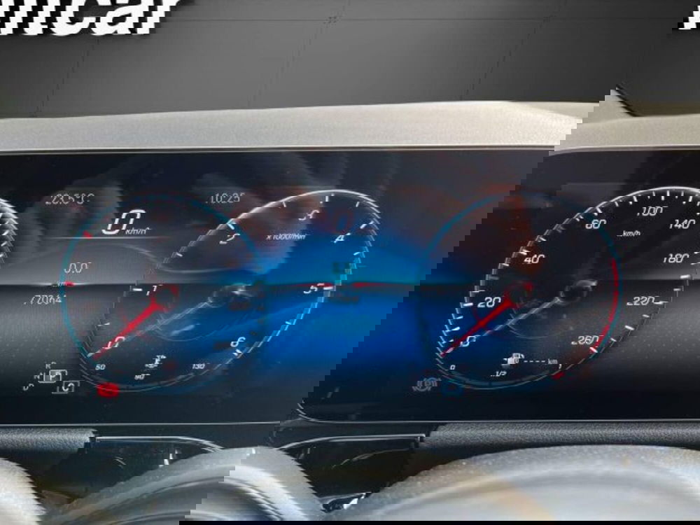 Mercedes-Benz GLA SUV usata a Novara (15)