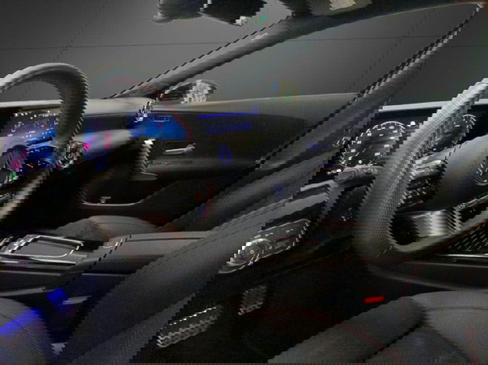 Mercedes-Benz Classe A Sedan usata a Novara (12)